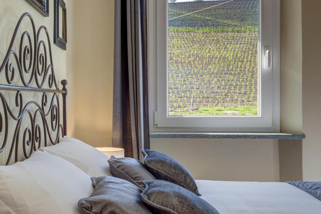 Ciabot Delle Aie - Barolo Apartment Luaran gambar