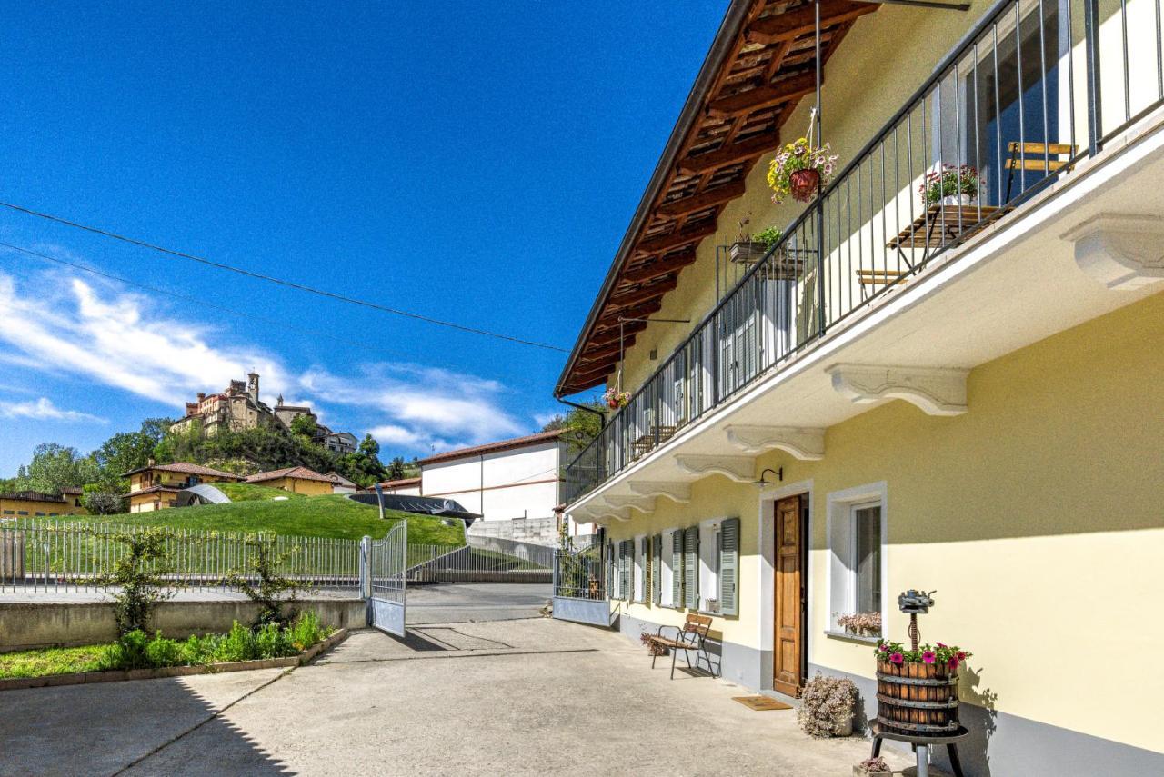Ciabot Delle Aie - Barolo Apartment Luaran gambar